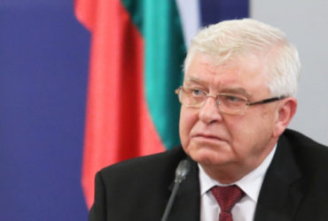 Bulgarian finance minister tests positive for coronavirus